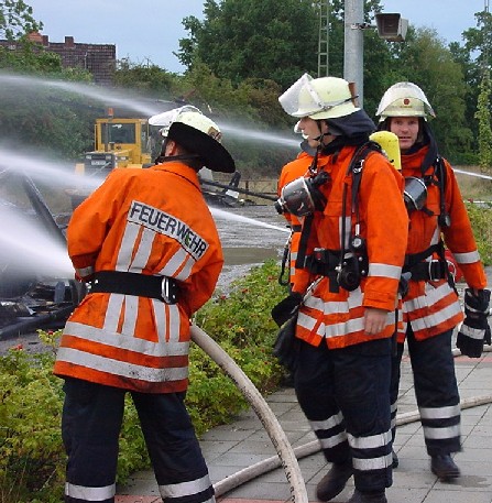 Bissendorfer Atemschutztrupp nach beendeter Arbeit