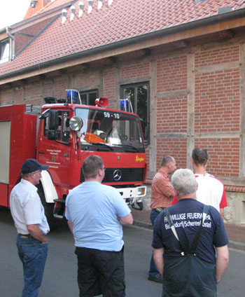 ...vor dem Bürgerhaus.