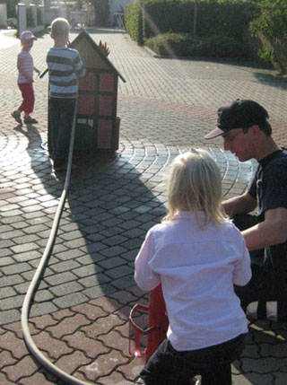 Spritzwand für Kinder