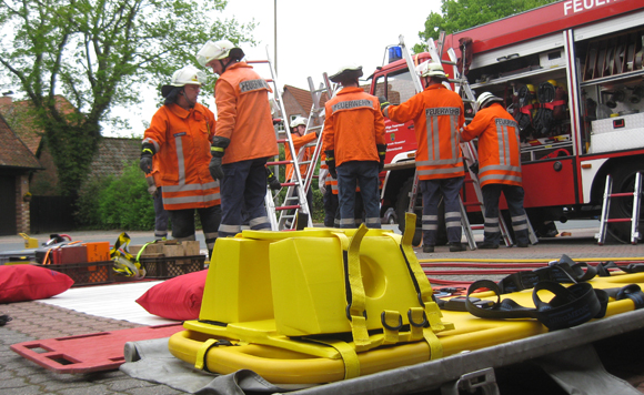 Einsatzstelle LKW Unfall