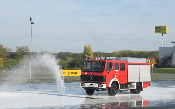 TLF Mellendorf auf der Ausweichstrecke