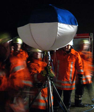 Aufbau : Powermoon Beleuchtung