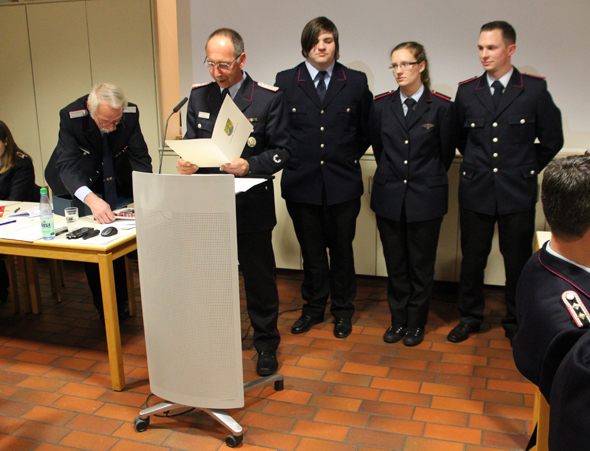 2016: Befrderung zum Feuerwehrmann/-frau