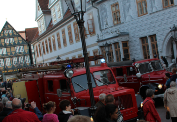 Celle:TLF + LF vor dem alten Rathaus